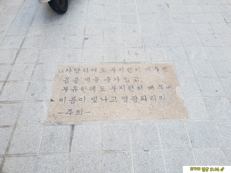 국제서적 이미지