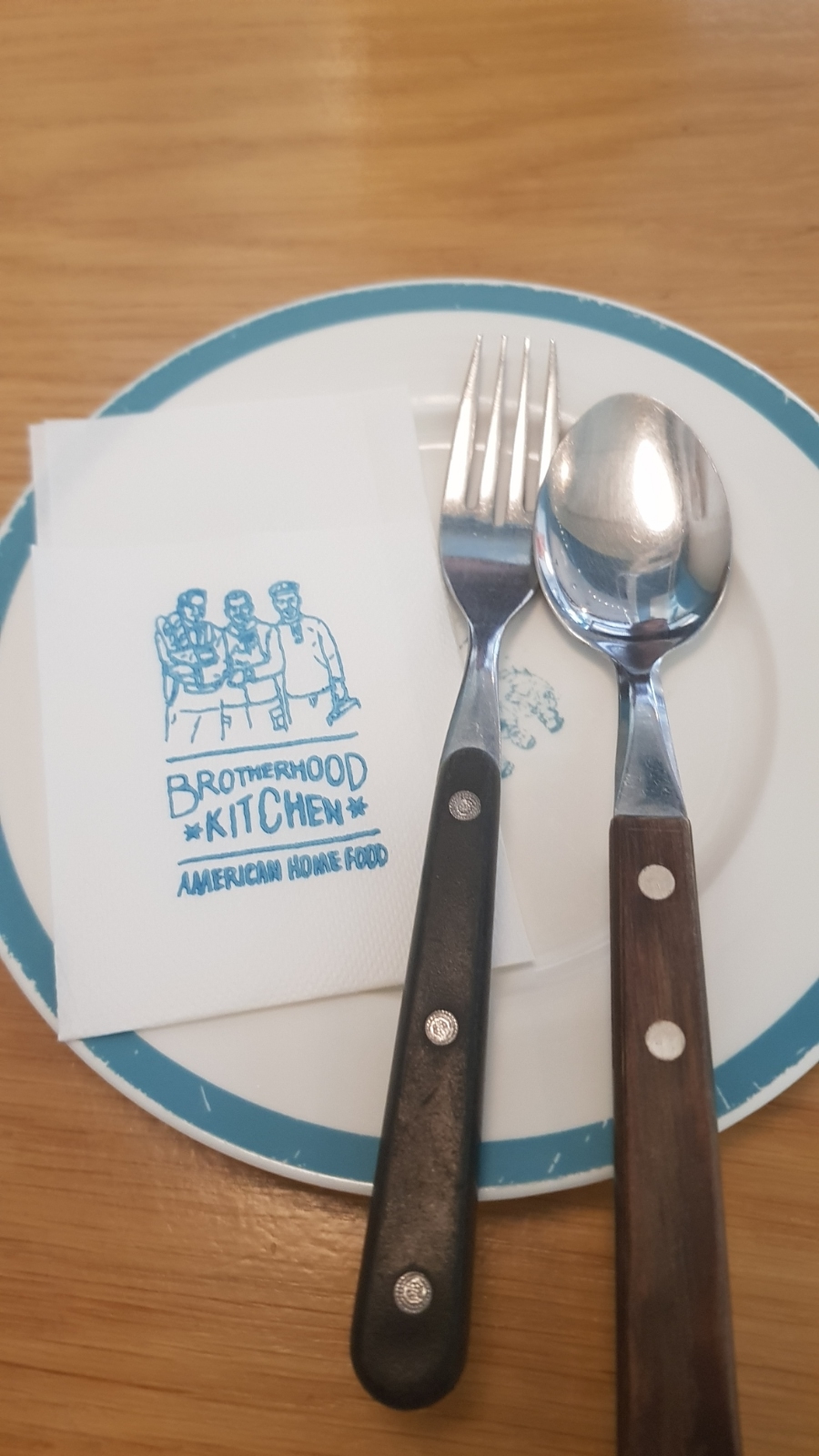 부라더키친 이미지