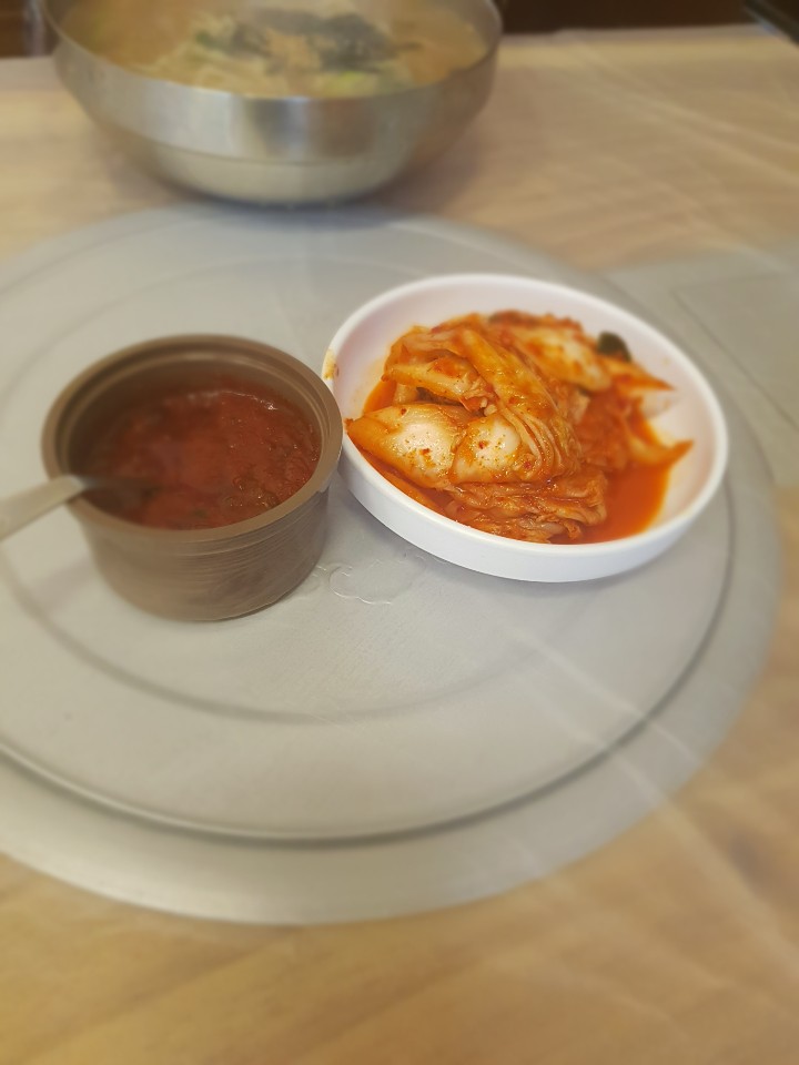모이세홍두깨손칼국수 이미지