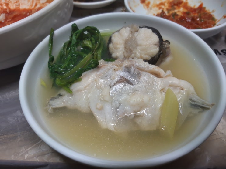 팔성횟집 이미지