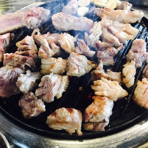 팔팔돼지(88돼지) 이미지