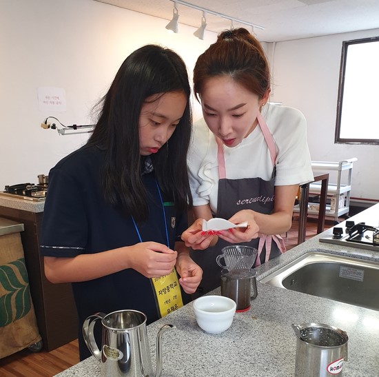 커피앤푸드 이미지