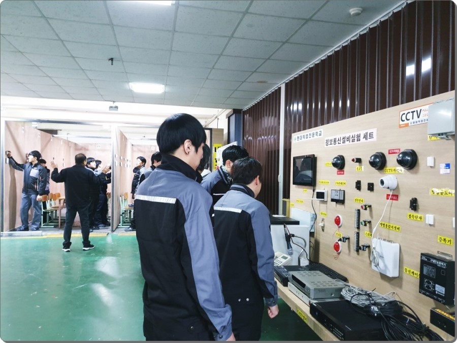 현대부분정비 이미지