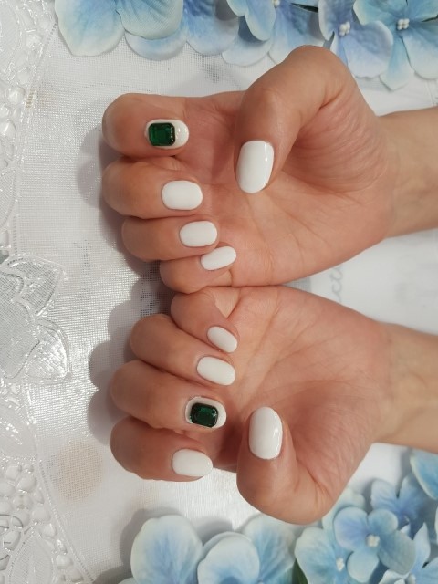 사라네일 이미지
