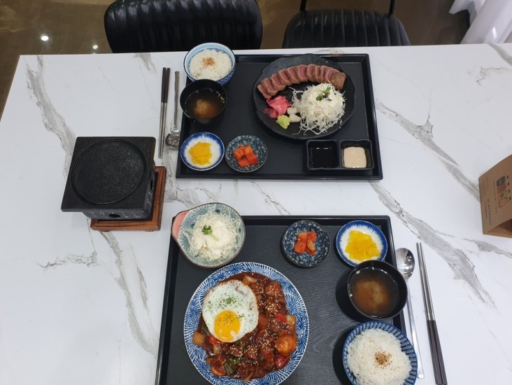 청춘밥상 이미지