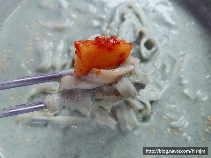 밀촌해물칼국수 이미지