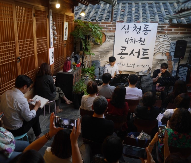 콘서트피아노 이미지