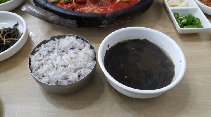 정든식당 이미지