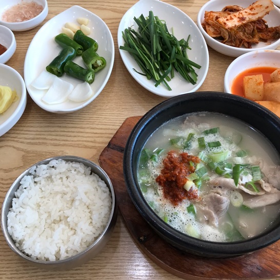 갈맷길 돼지국밥 이미지