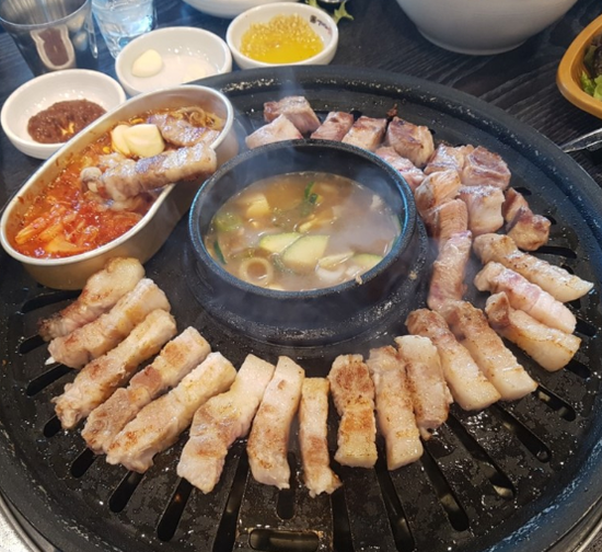 통큰무한삼겹 이미지
