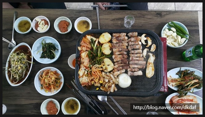 쉼터대패삼겹살 이미지