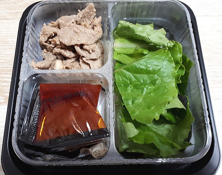 고기뚜겅 이미지