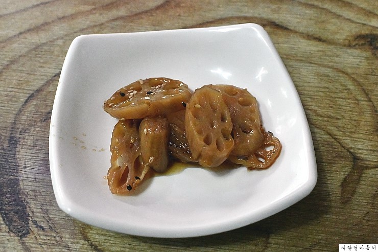 김수자뚝배기복어탕 이미지