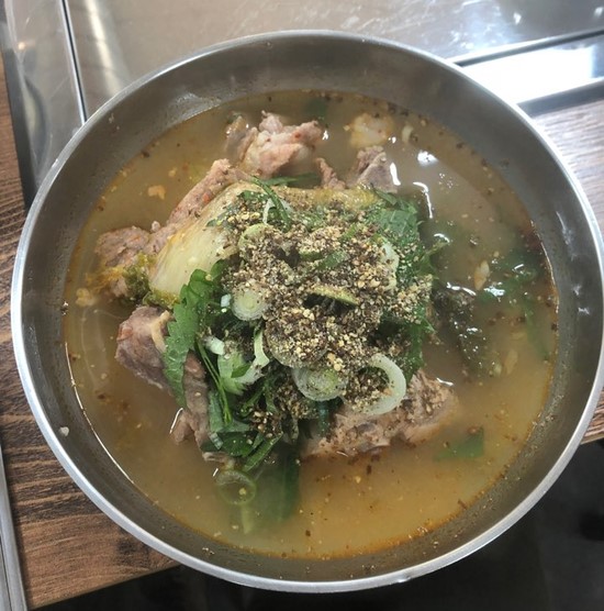 유수암돌판구이 이미지