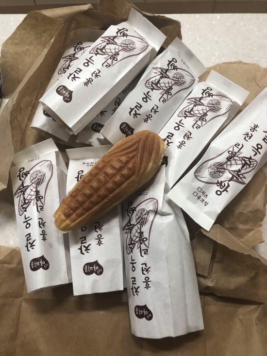 홍천찰옥수수빵 이미지