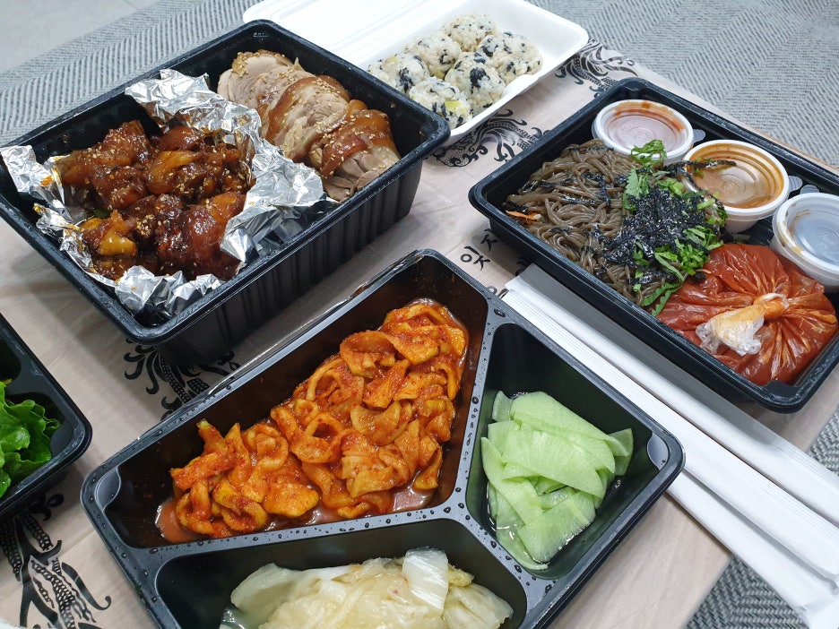 와라칼국수와족발 이미지