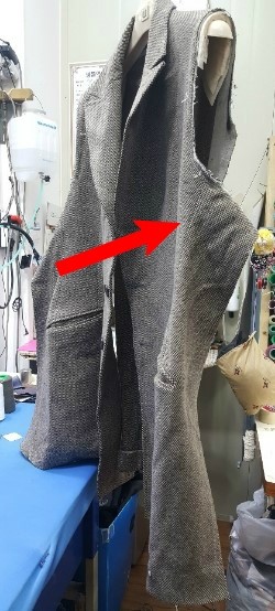연출옷수선 이미지