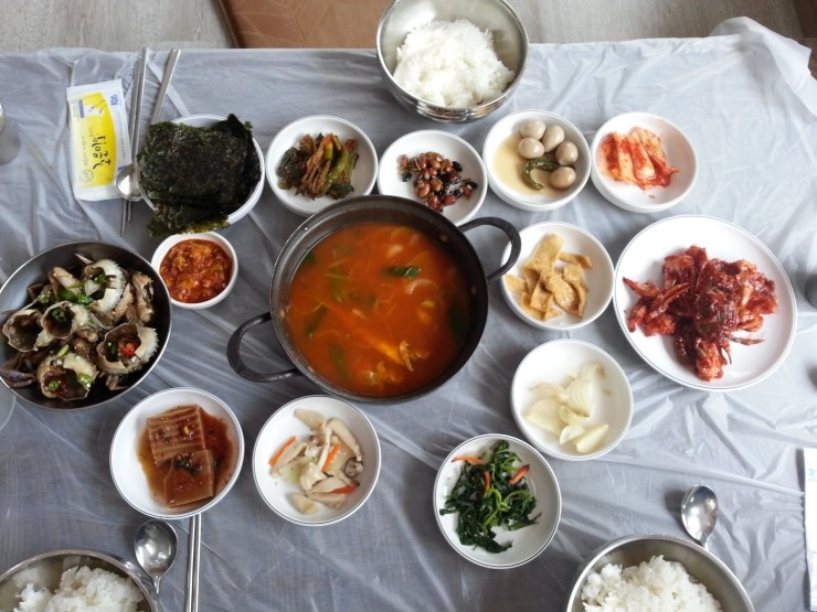 진수성찬 이미지