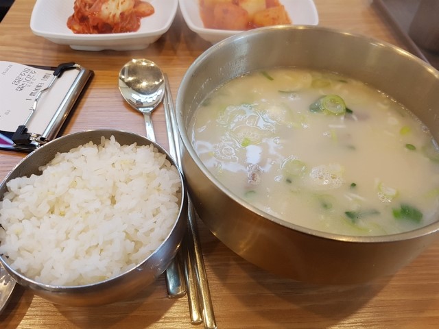 두두국밥 이미지