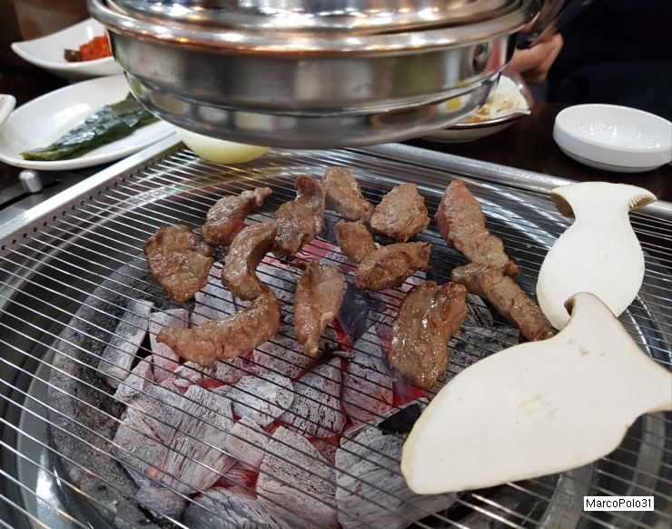 뚱이네전통마포갈비 이미지