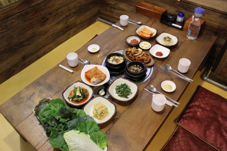 민들레쌈밥 이미지