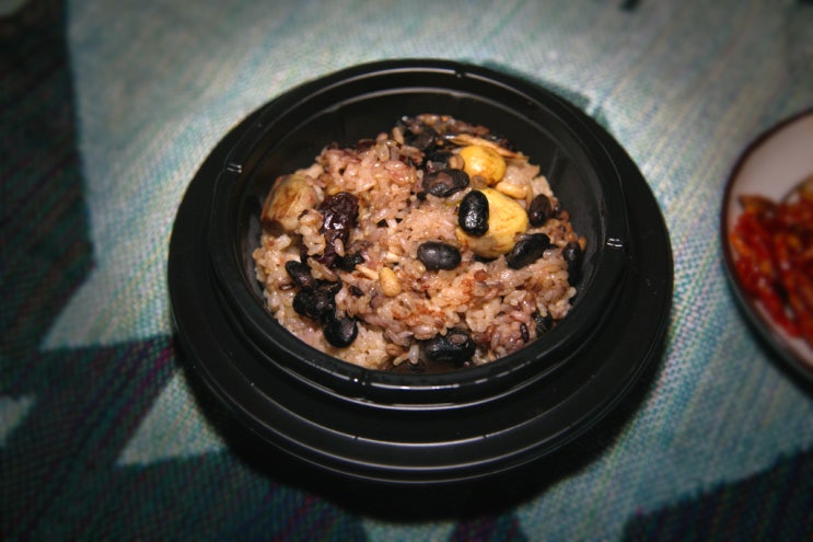 밥과 반찬 이미지