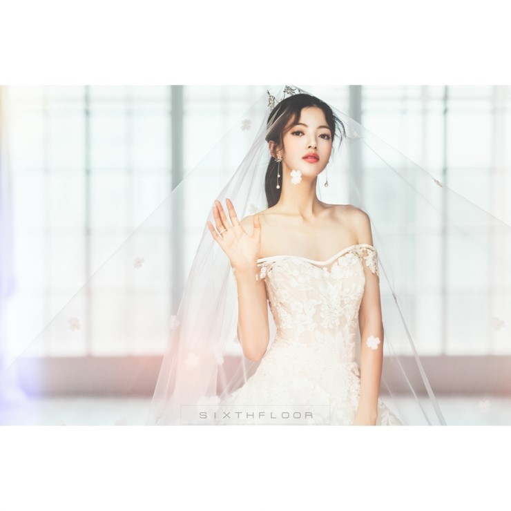 스튜디오식스플로어 이미지