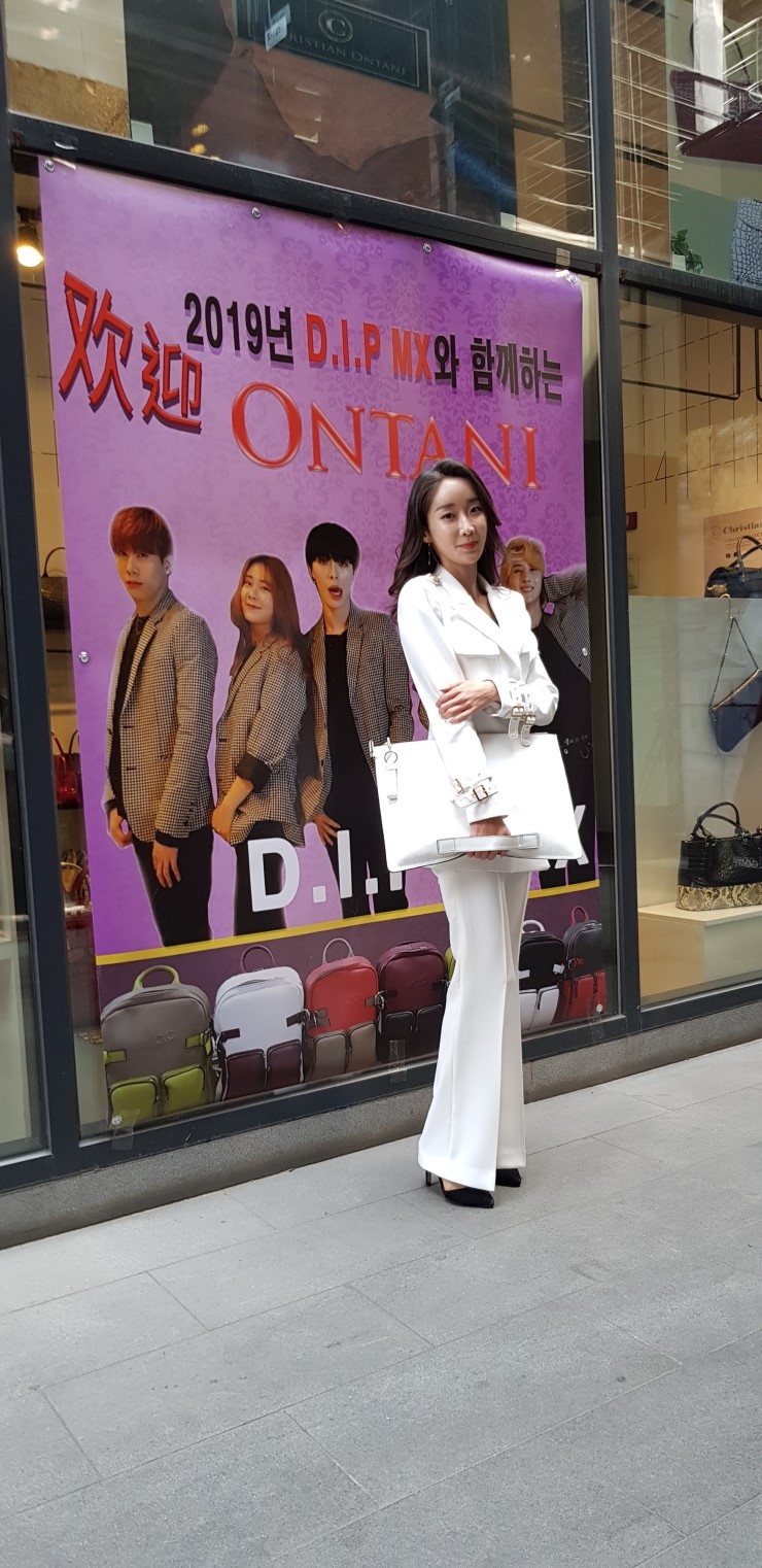 크리스찬온타니 이미지