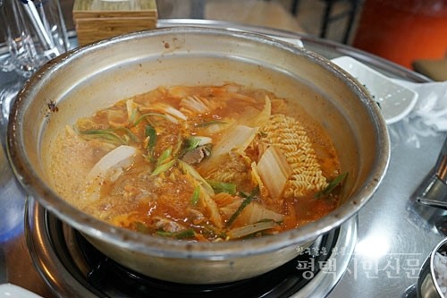 찌개전문점 이미지