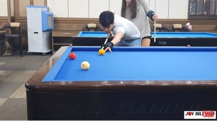 캐롬빌리아드 이미지