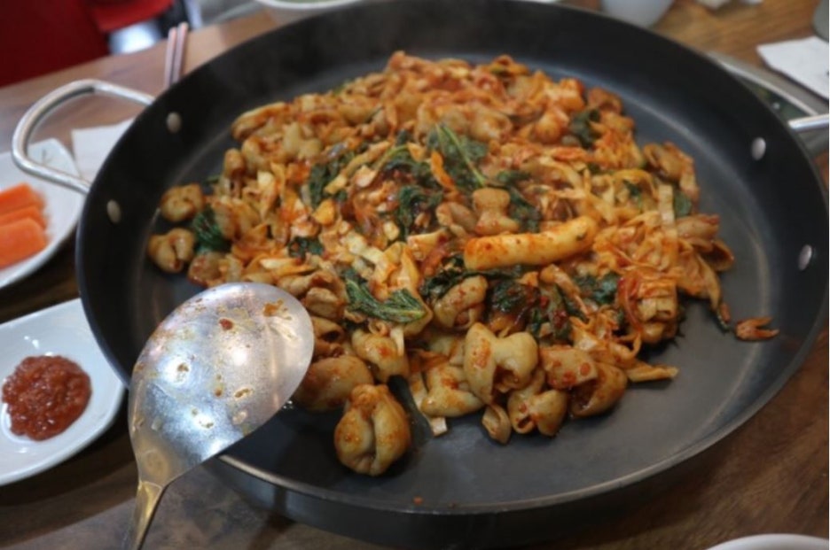 철판야채곱창 이미지