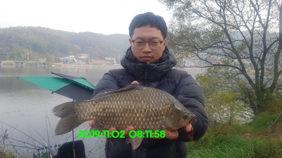 붕어의신 이미지
