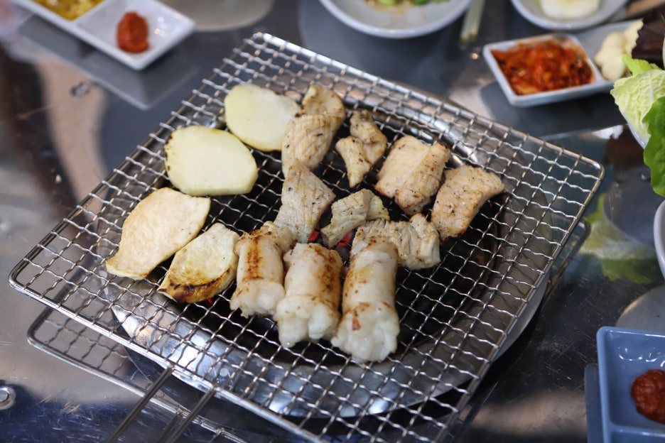 자갈치양곱창 이미지