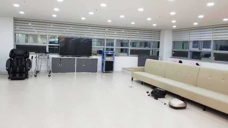 9988주간복지센터 이미지