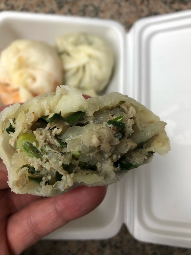 명품김밥만두 이미지
