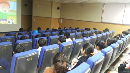 어울초등학교 이미지