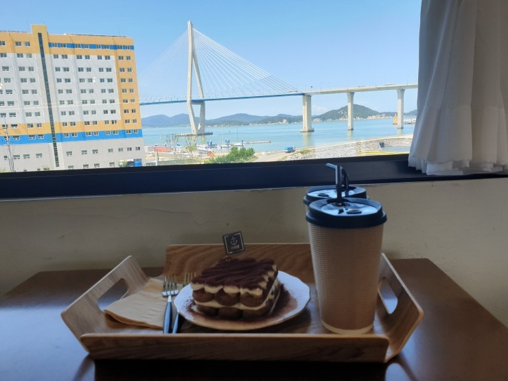 카페닻 이미지