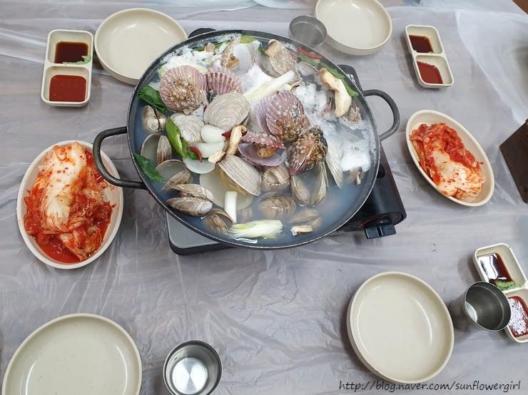 세종킹크랩 이미지