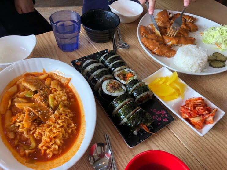 쿠욱김밥 이미지