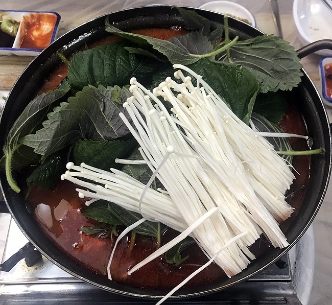 투썸플레이스첨단호수공원점 이미지