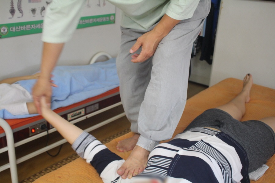 바른몸교정운동원 이미지