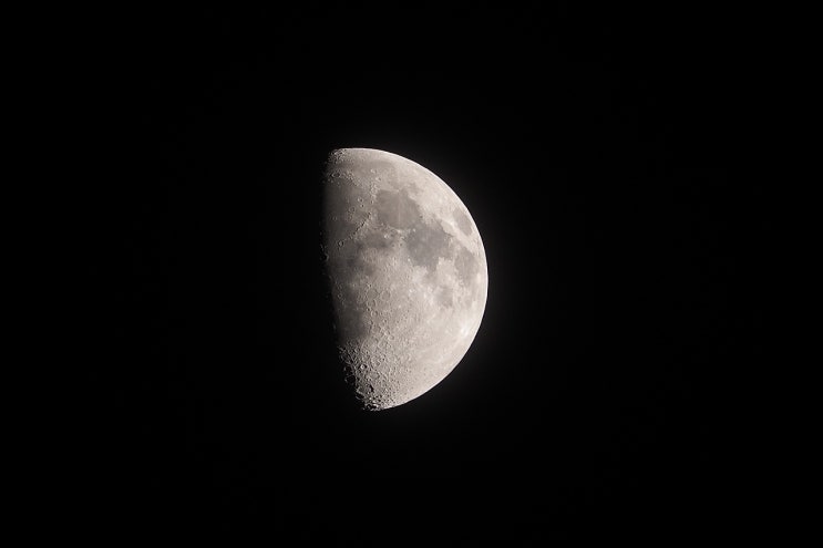 달님 이미지