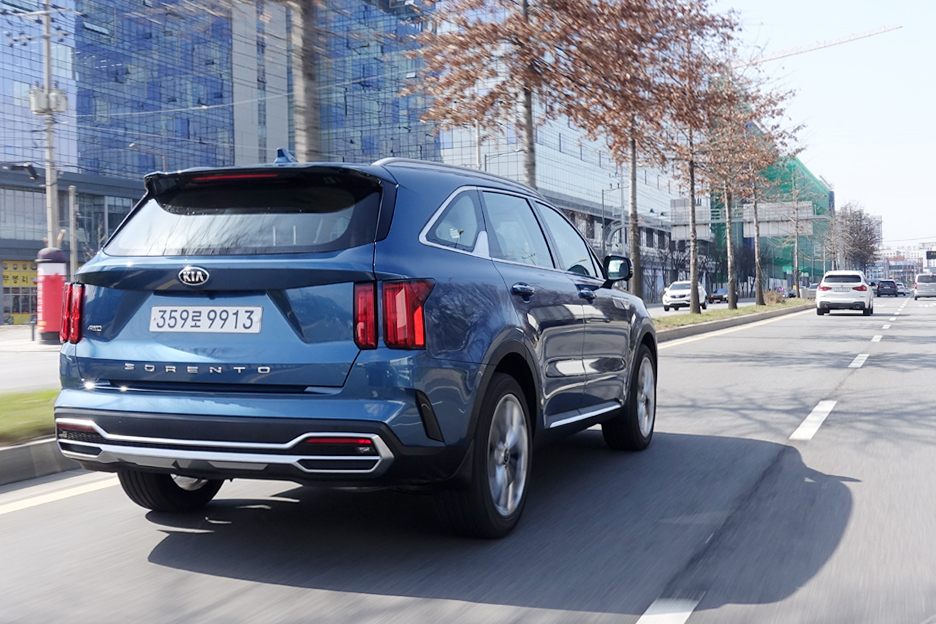 2020 04 15 35 925 Reads Handsome Family Suv Kia Sorento Full