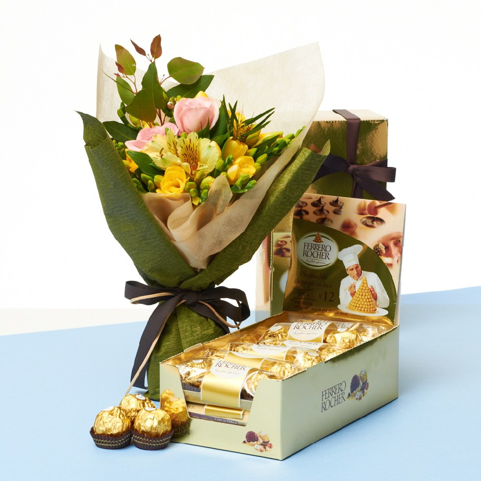 유어버스데이 앙팡프리지아꽃다발+페레로로쉐 초콜릿(36입), (2)지정일배송 
