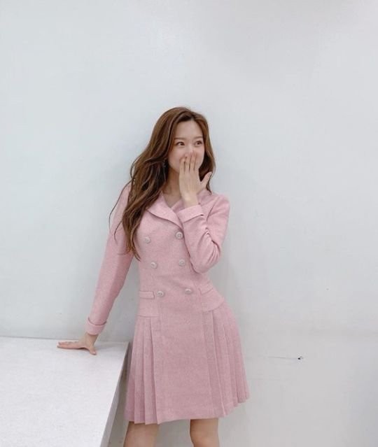 튀는남자 이미지