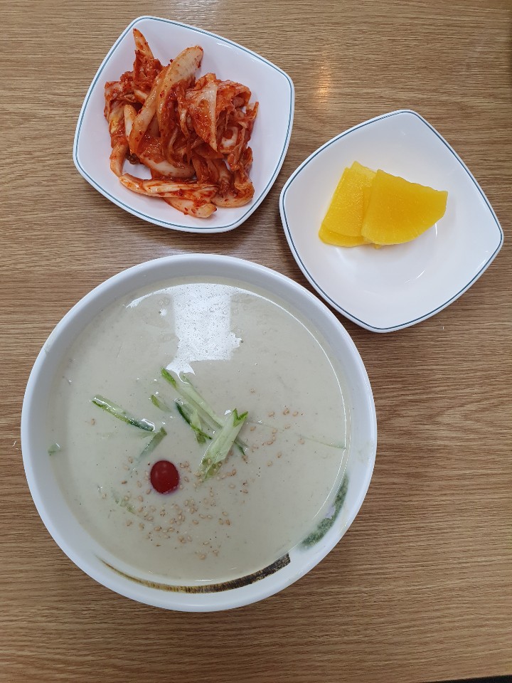 장모님칼국수 이미지