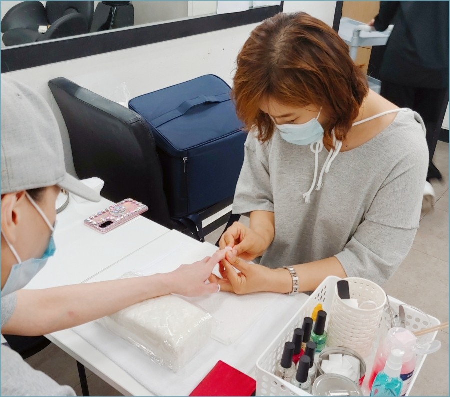 더뷰미용학원 이미지