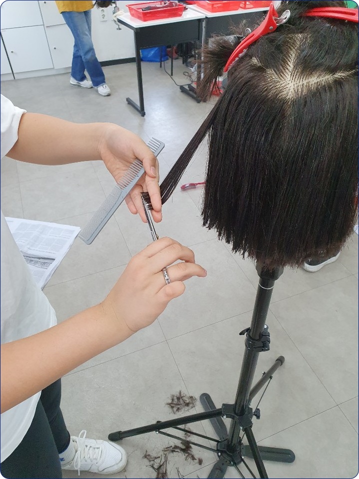 더뷰미용학원 이미지