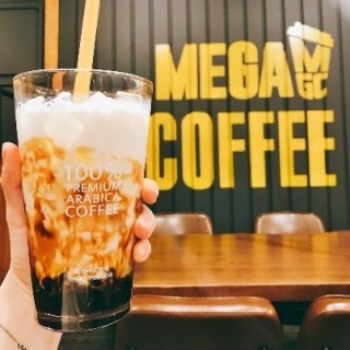 메가커피 이미지