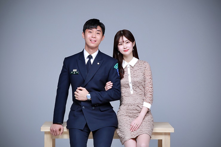 커플헤어룩 이미지